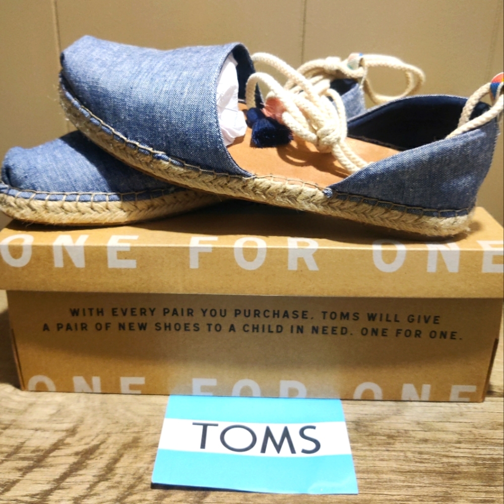 Toms Katalina Navy Slub Chambray 8.5